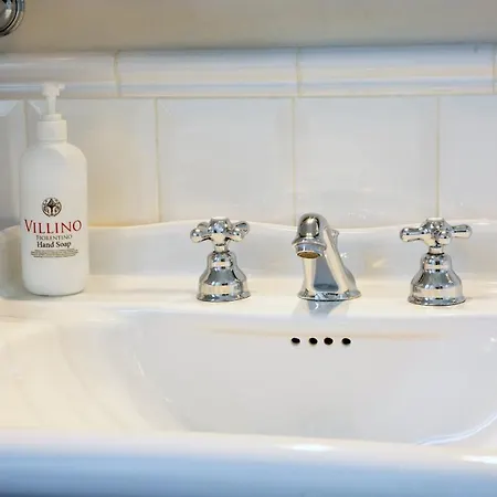 Alojamento de Acomodação e Pequeno-almoço Villino Fiorentino 3*