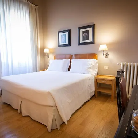 Villino Fiorentino Alojamento de Acomodação e Pequeno-almoço 3*